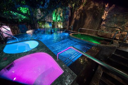 Medellin Provence Spa : Themed Massage & Water Therapy Experience