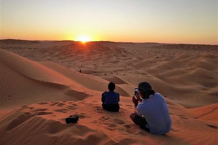 Desert Sunset Magic – Salalah Empty Quarter Experience