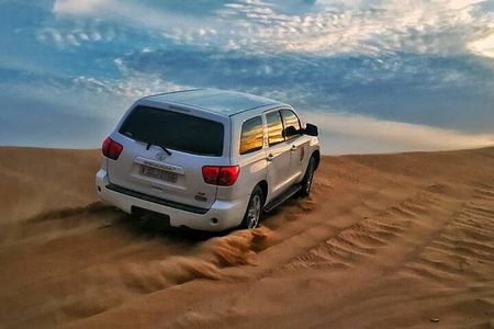 Sunset Desert Safari Dubai With BBQ Dinner