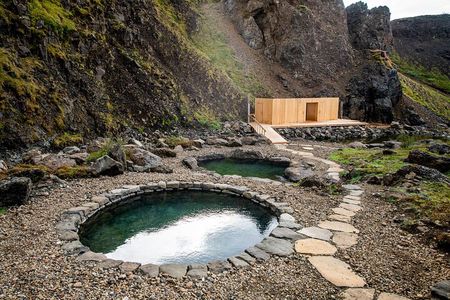 Husafell Canyon Baths Tour