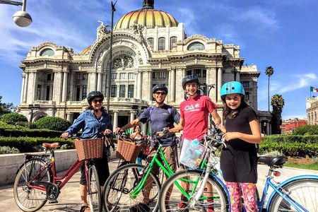 Ride Mexico City Historic Center, highlights w/ taco stop