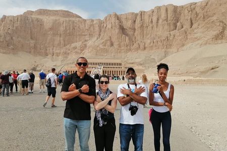 Cairo: Amazing Overnight Tour to Luxor By Plane with 5 *Hotel & Entrance Fees