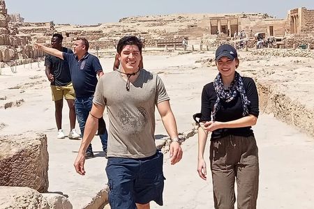 Private Day Tour to Pyramids,Saqqara,Memphis & Dahshur with Lunch and Camel ride