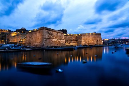 Malta Night Tour With a Private driver