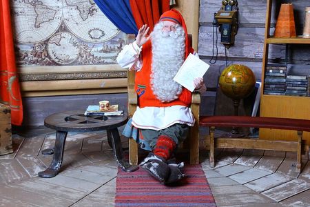 Daytour to Santa Claus Village, Reindeer and Husky Safaris, Photo, and Lunch