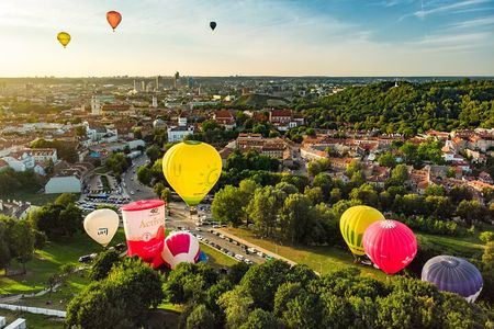 Hot Air Balloon Flight Over Vilnius or Trakai(transfer included)