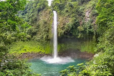 La Fortuna Full Day: Arenal Volcano, Waterfall and Hanging Bridges
