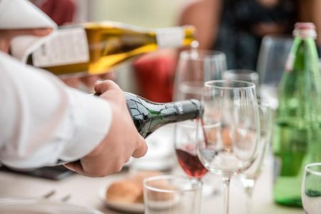 Vineyard & Winery Tour with 3 Wine Tasting near Milano
