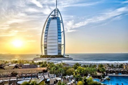 Private Dubai City Tour with Miracle Garden Ticket