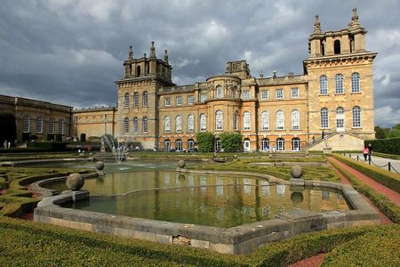 3 Hour Private History Tour to Blenheim Palace in a Rolls Royce