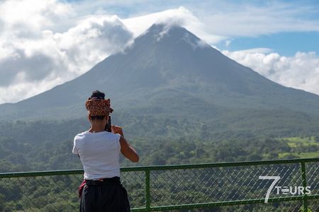 Arenal Highlights (arenal 1 Day) + Baldi Hot Springs & Dinner