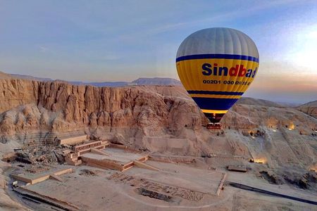 Sunrise Hot Air Balloon Ride Over Luxor