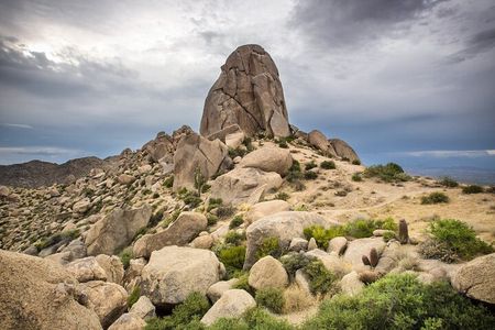 Iconic Tom's Thumb Guided Hiking Adventure in Scottsdale, Arizona