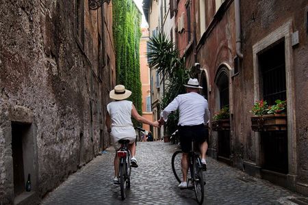 Rome's Best by E-bike: Guided City Tour (Small Group or Private)
