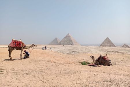 Full Day Tour to Explore Giza pyramids , Sakkara , Sphinx and Memphis