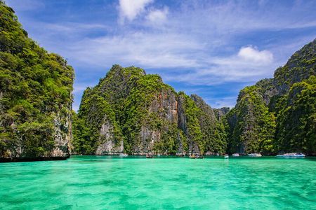 From Phuket: Phi Phi, Maya Bay & Khai Islands Speedboat Tour