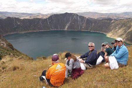 Private Quilotoa Lagoon Full-Day Tour from Quito