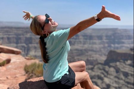 Small Group Tour of Grand Canyon West and Hoover Dam