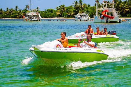Speed Boat Ride and Snorkel Experience in Punta Cana
