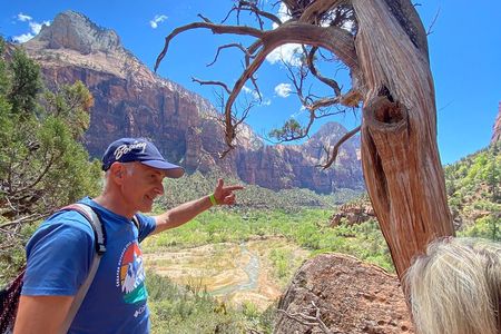 Small Group Guided Photography and Walking Tour of Zion 