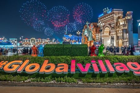 Private Half-Day Tour in Dubai Miracle Garden and Global Village