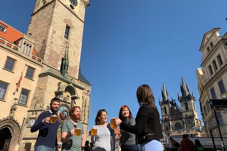 Prague Historic Pub Tour with Drinks Included