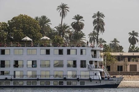 Sailing Nile cruise from Aswan to Luxor includes tours for 3 nights