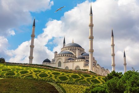 Istanbul Two Continents Tour By Bus And Bosphorus Cruise