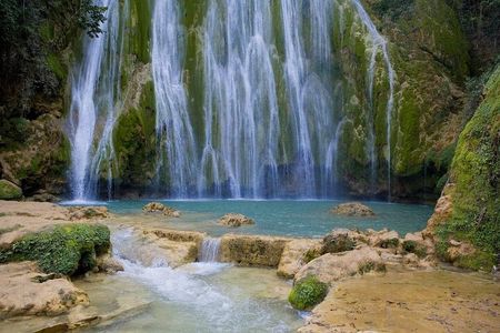 María and Miguel stop - Half day tour to El Limón waterfall with lunch included