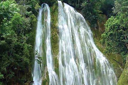 Parada Maria y Miguel and the Limón Waterfall Tour from Samana