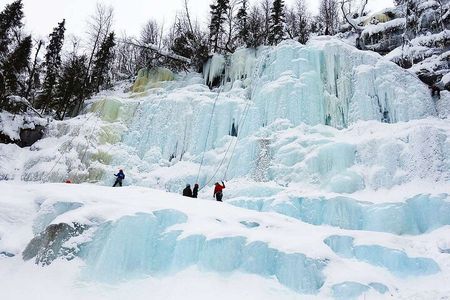 THE FROZEN WATERFALLS of Korouoma 