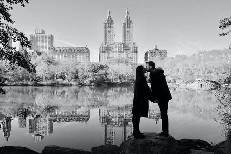 NYC Professional Photoshoot and Walking Tour with Private Guide