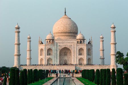Visit Taj Mahal And Agra Fort At Sunrise with Private Guide/Breakfast Included