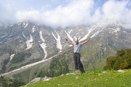 Snowline Trek 