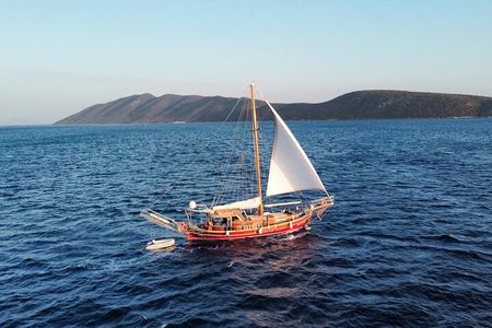 Full-Day Private Boat Cruise from Bodrum 