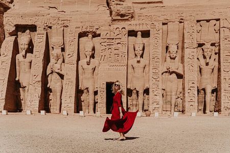 Enjoy Cruise 4-Days With Tours From Aswan to Luxor , Abu Simbel , Balloon & More