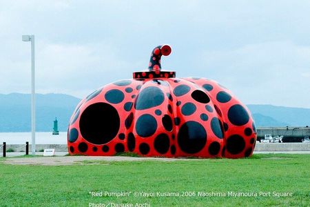 Naoshima 1 Day Tour from Osaka