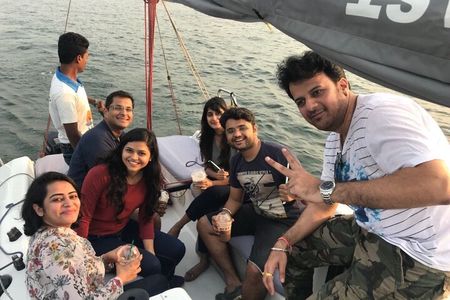 Mumbai Private Sunrise/Sunset Sailing 8ppl Boat Tour