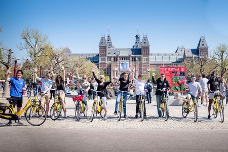 Amsterdam Small Group Bike Tour
