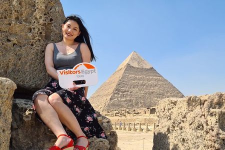 Day Tour at The Pyramids & Sphinx of Giza