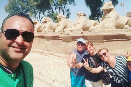 Luxor Tour from Hurghada: "Nile boat Lunch", No Shopping stops.