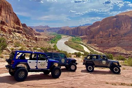 Guided 3.5-Hour You-Drive Jeep Tour in Moab