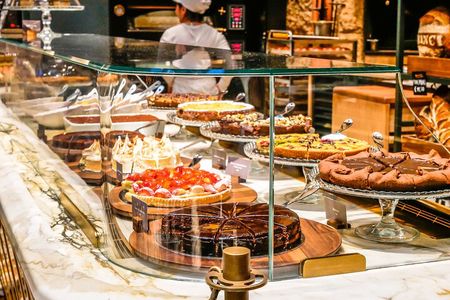 Milan: Sweet Delights Patisserie Tour by Do Eat Better