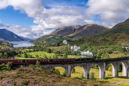 Glenfinnan Viaduct, Glencoe and Loch Shiel 1 Day Tour - Edinburgh