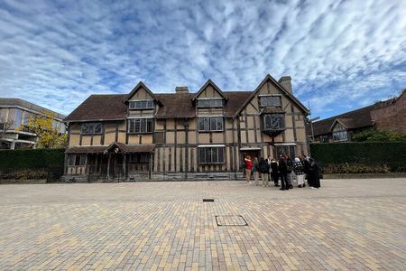 Stratford Upon Avon & Warwick Castle Private Tour