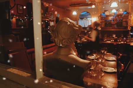 London Christmas Carol & Charles Dickens Small Group Walking Tour