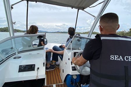 Guatape Town & Private Boat Ride & El Peñol Rock | Private Tour