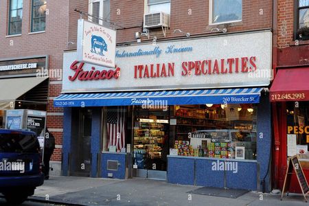 West Village History & Walking Food Tour 