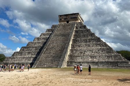 Chichen Itza, Izamal and Cenote with lunch & pick up from Merida