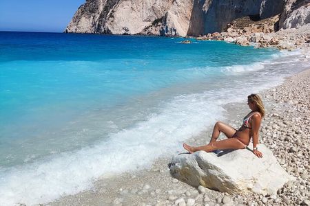 Zakynthos Half Day swimming tour to Turtle island and keri caves